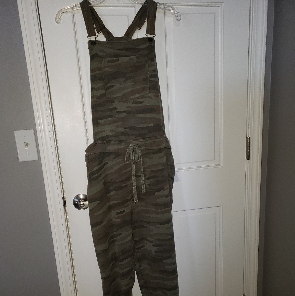 Wallflower Camo Coveralls SZ XL